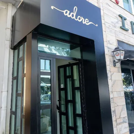 Adore