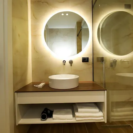 Hotel Adore Vlore