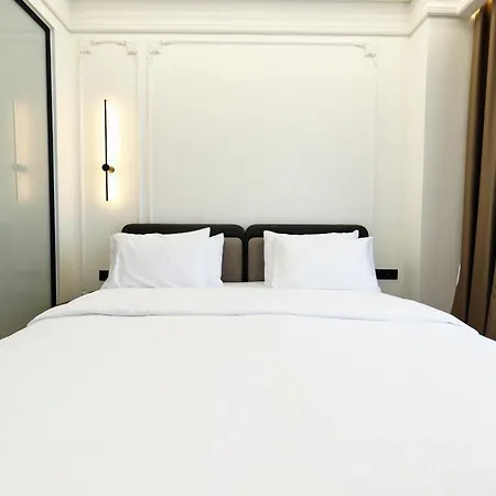 Adore Hotel Vlorë