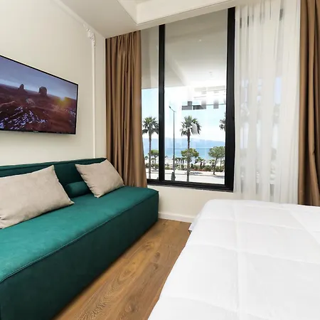 Adore Hotel 4*
