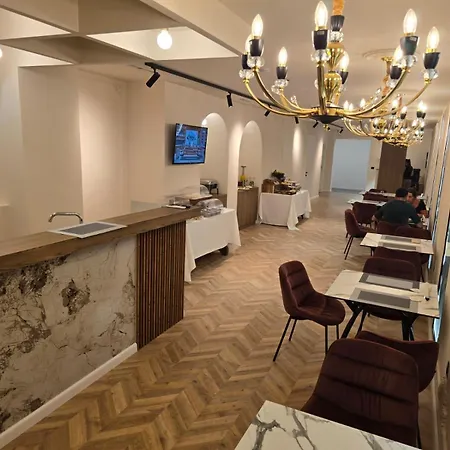 Hotel Adore Vlore