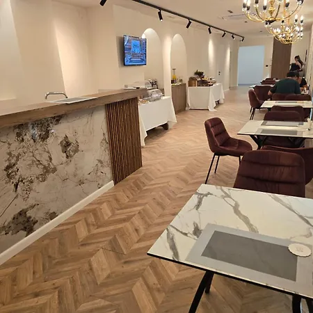 Adore Hotel Vlore